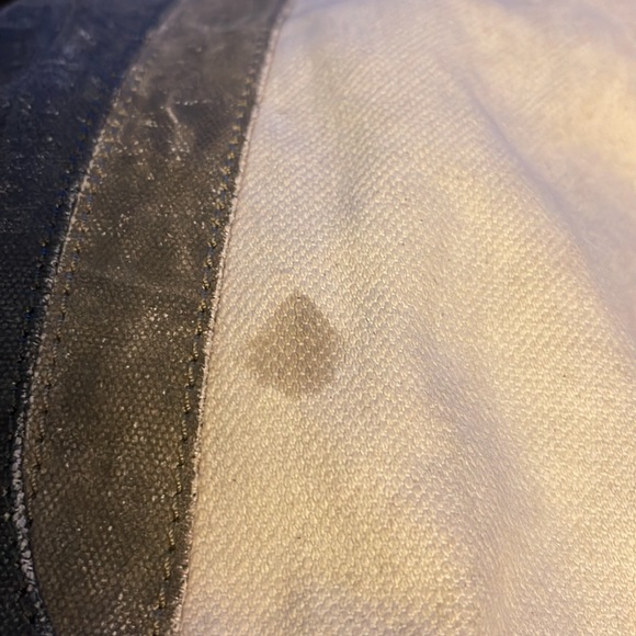 Mona B Nora Shoulder Bag - Picture 7 of 12